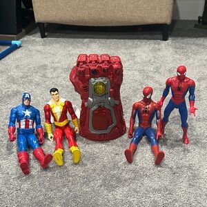 Marvel Action Figure Set with Red Gauntlet